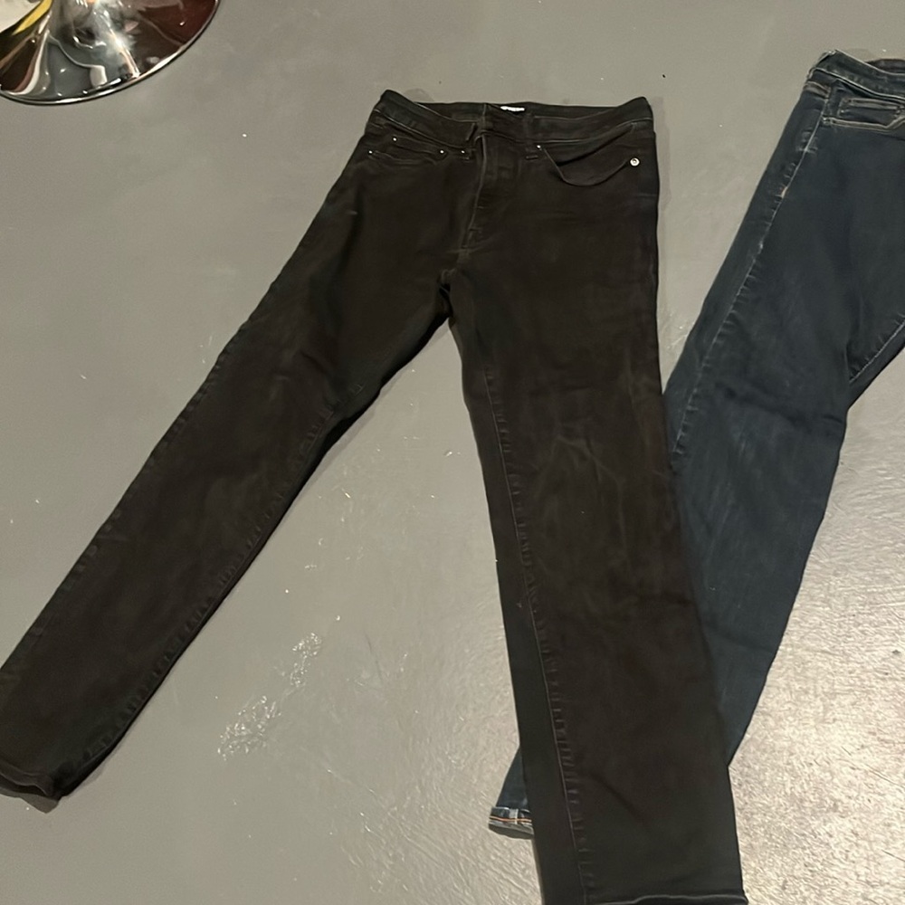 Mens black express jeans 31/32 men’s AE jeanss 30/34 men’s shirt men’s sweater